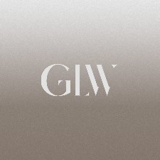 Glow Aura Ladies Saloon